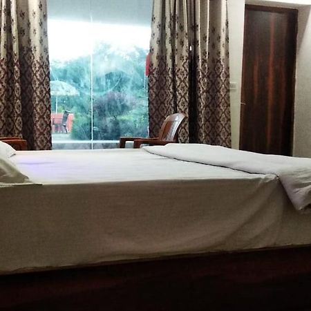 Hotel Radha Rani Mahal Khajurāho Dış mekan fotoğraf